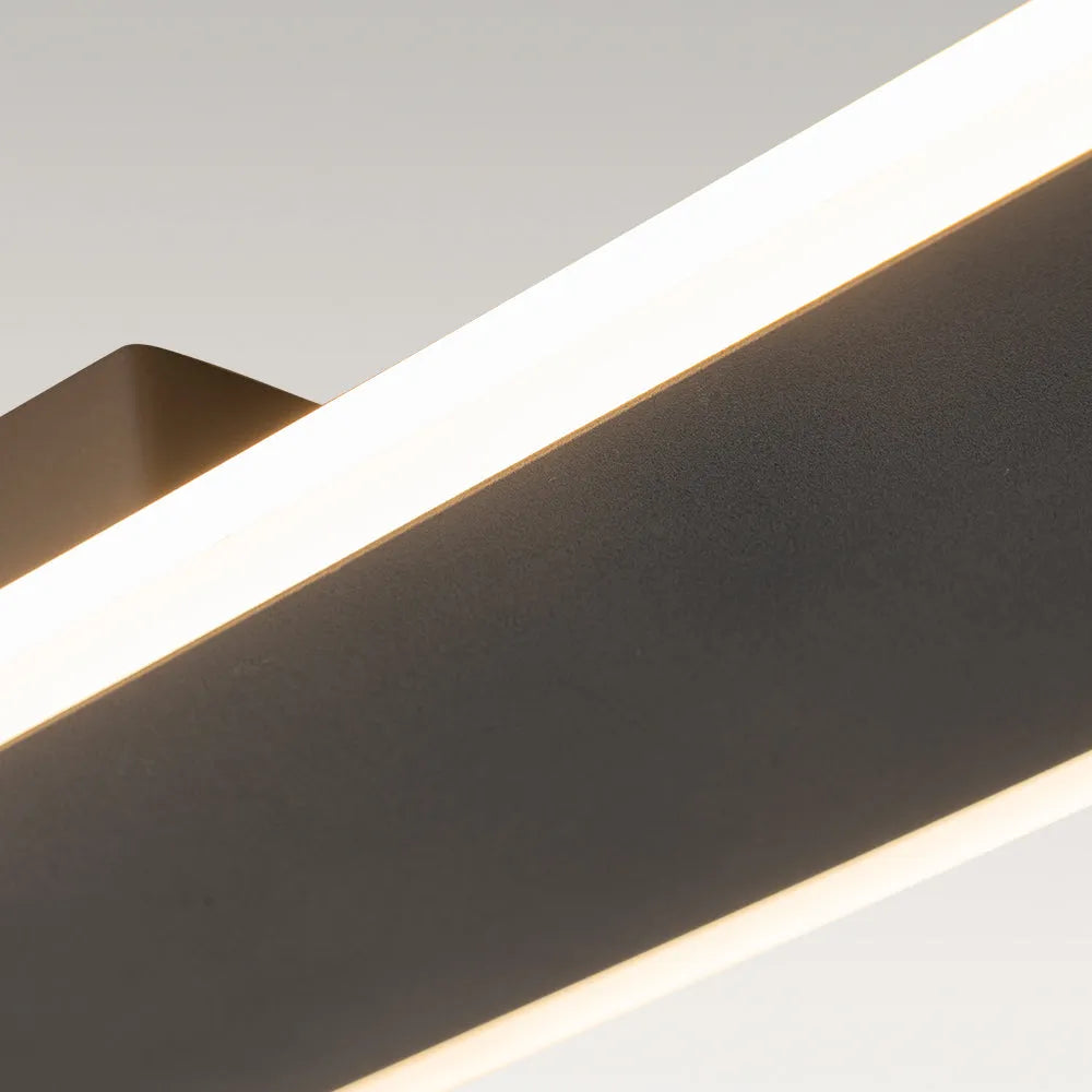 Ostruva Lineær LED Loftslampe